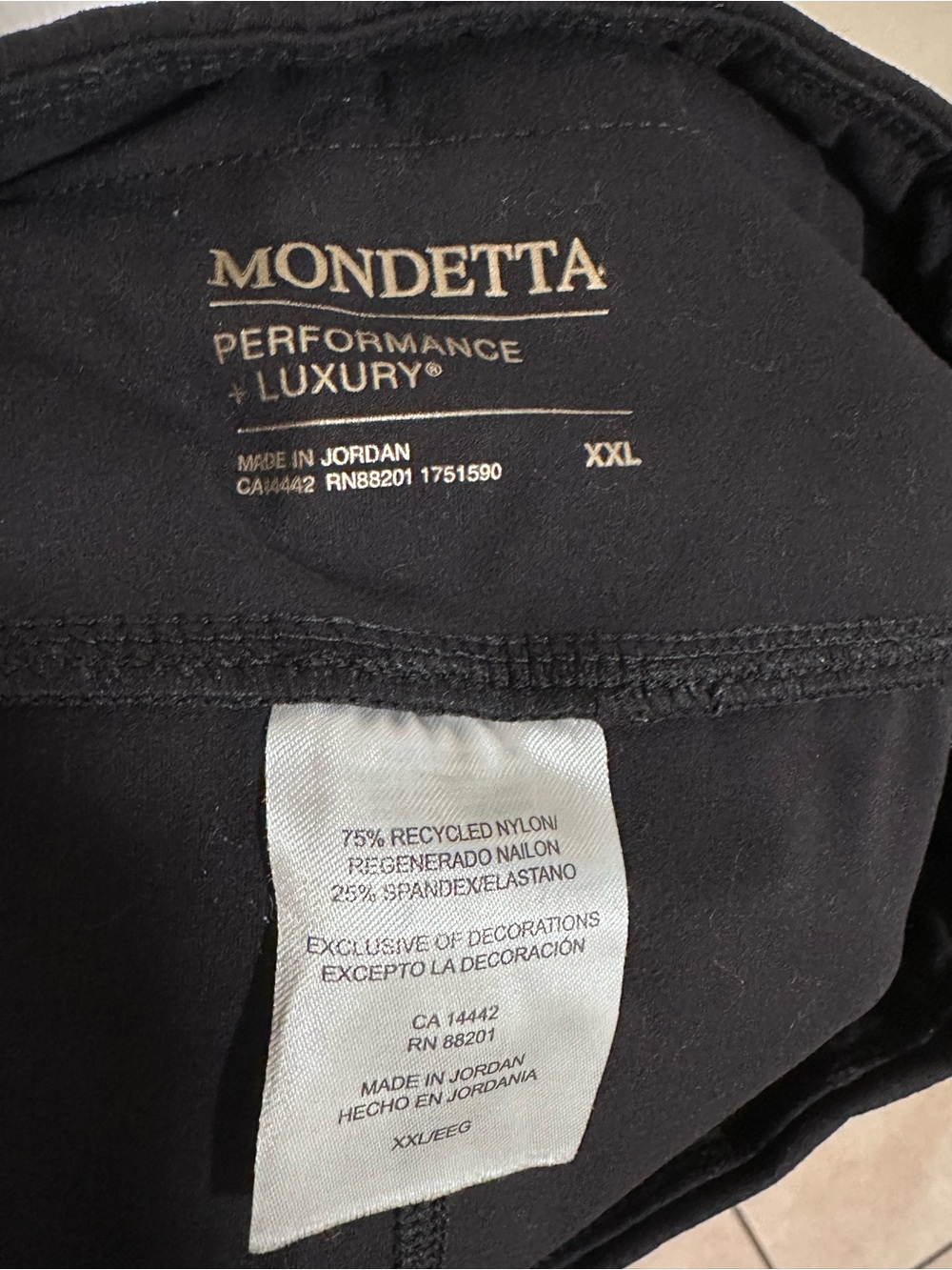 Mondetta Black Biker Shorts XXL Side Pockets Athletic Stretch - Picture 4 of 4